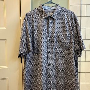 Tommy Bahama short sleeve shirt